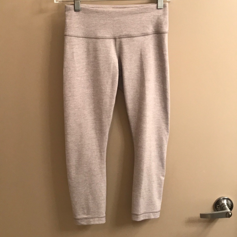 Lululemon cropped leggings